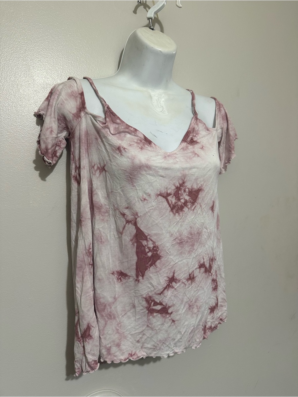 American Eagle Soft & Sexy Tie‑Dye Top Size M Lettuce Trim Casual Style
